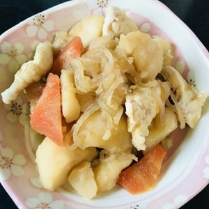 じゃがいもと鶏肉糸こんにゃくの煮物